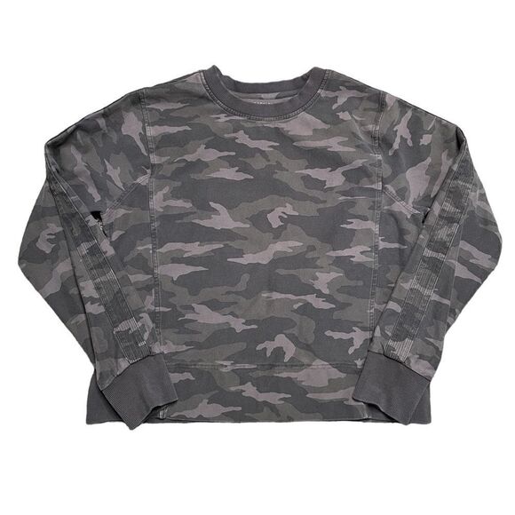 ATHLETA Farallon Camo Sweatshirt Size Medium - Picture 2 of 7